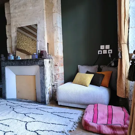 Nyaraló De L'epure Avec Patio *