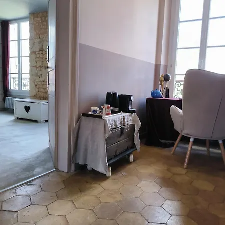 De L'epure Avec Patio Nyaraló *